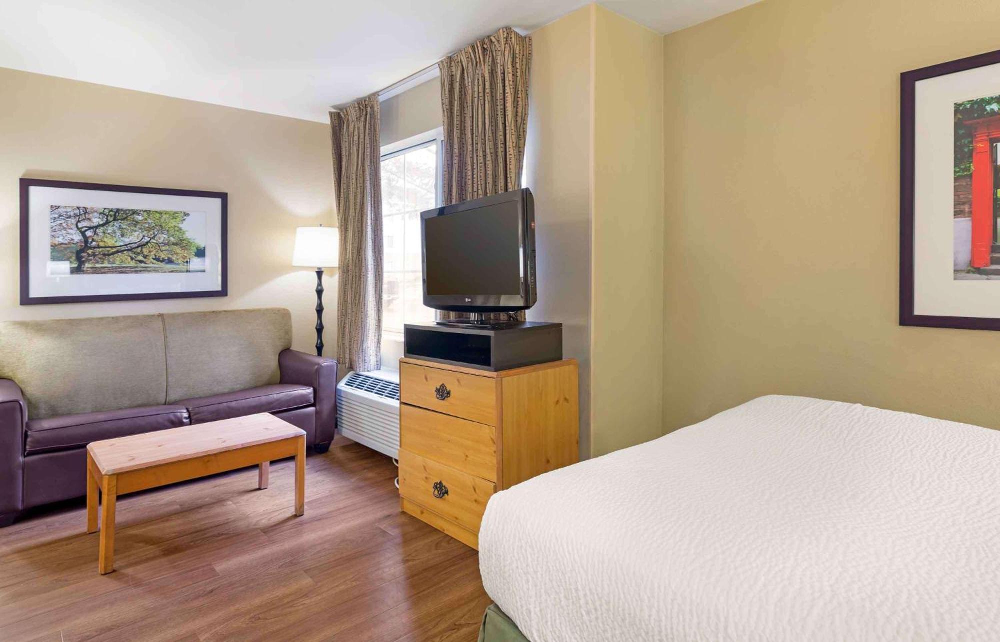 Extended Stay America Suites - Boston - Waltham - 32 4Th Ave Exterior foto