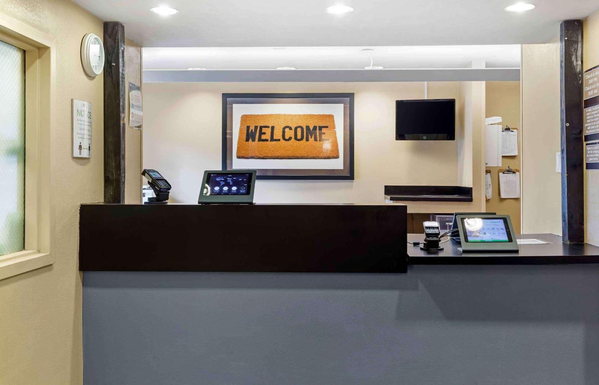 Extended Stay America Suites - Boston - Waltham - 32 4Th Ave Exterior foto